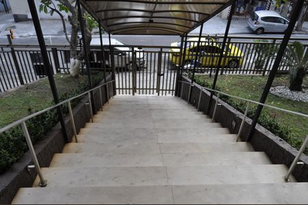 Apartamento para alugar com 72m², 2 quartos e 1 vagaÁrea comum