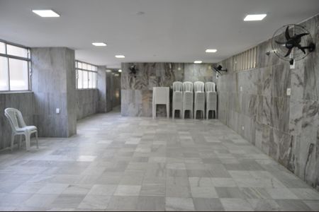 Apartamento para alugar com 72m², 2 quartos e 1 vagaÁrea comum