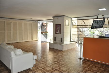 Apartamento para alugar com 72m², 2 quartos e 1 vagaÁrea comum