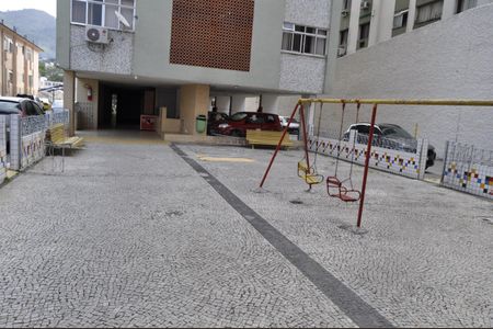 Apartamento para alugar com 72m², 2 quartos e 1 vagaÁrea comum