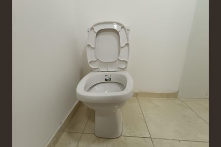 Studio para alugar com 31m², 1 quarto e sem vaga Studio para alugar com 31m², 1 quarto e sem vagaBanheiro Social