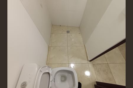 Studio para alugar com 31m², 1 quarto e sem vaga Studio para alugar com 31m², 1 quarto e sem vagaBanheiro Social