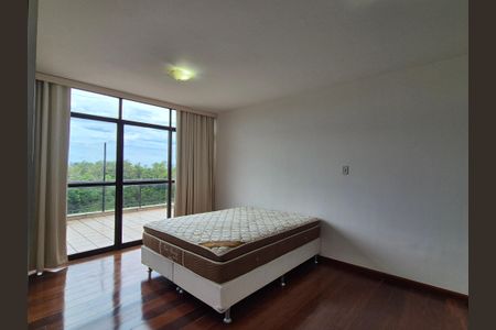 Apartamento para alugar com 350m², 4 quartos e 2 vagas Apartamento para alugar com 350m², 4 quartos e 2 vagasSuíte 2