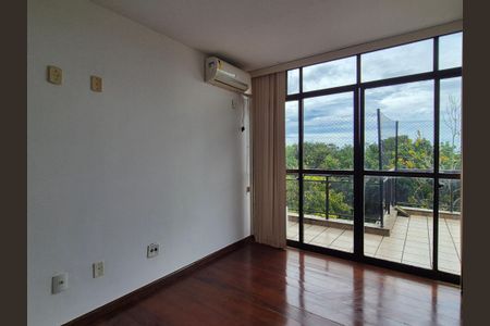 Apartamento para alugar com 350m², 4 quartos e 2 vagas Apartamento para alugar com 350m², 4 quartos e 2 vagasQuarto 1
