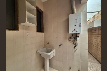 Apartamento para alugar com 350m², 4 quartos e 2 vagas Apartamento para alugar com 350m², 4 quartos e 2 vagasÁrea de Serviço