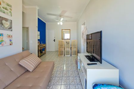 Sala de apartamento para alugar com 1 quarto, 71m² em Jardim Virginia, Guarujá