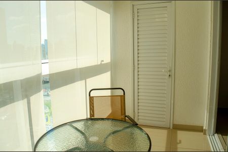 Sacada de apartamento para alugar com 1 quarto, 50m² em Setor Central, Goiânia