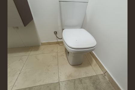 Studio para alugar com 38m², 1 quarto e sem vaga Studio para alugar com 38m², 1 quarto e sem vagaBanheiro