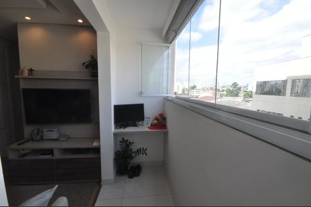 Sacada da Sala de apartamento para alugar com 2 quartos, 43m² em Vila Guilherme, São Paulo