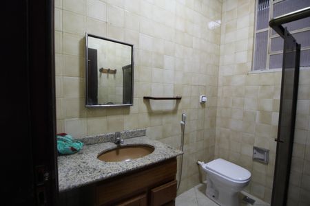 Casa para alugar com 400m², 5 quartos e 2 vagasBanheiro Social 2