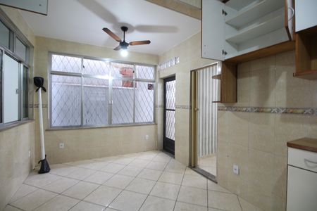 Casa para alugar com 400m², 5 quartos e 2 vagasCozinha