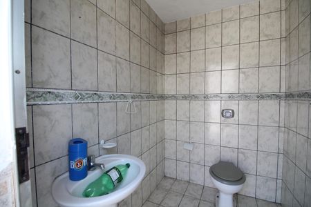 Casa para alugar com 400m², 5 quartos e 2 vagasLavabo