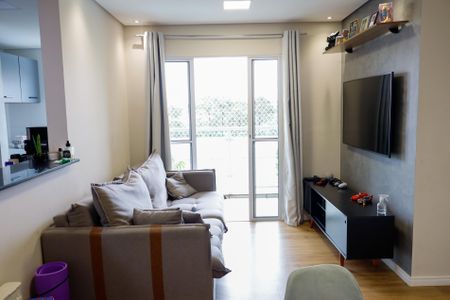 Sala de apartamento para alugar com 3 quartos, 72m² em Santa Maria, Osasco