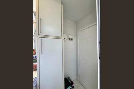 Apartamento à venda com 80m², 2 quartos e 1 vaga Apartamento à venda com 80m², 2 quartos e 1 vagaÁrea de Serviço