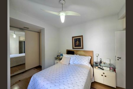 Apartamento à venda com 80m², 2 quartos e 1 vaga Apartamento à venda com 80m², 2 quartos e 1 vagaSuíte