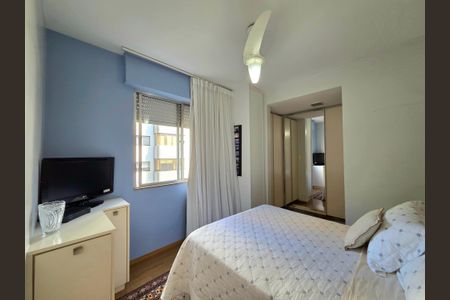 Apartamento à venda com 80m², 2 quartos e 1 vaga Apartamento à venda com 80m², 2 quartos e 1 vagaSuíte