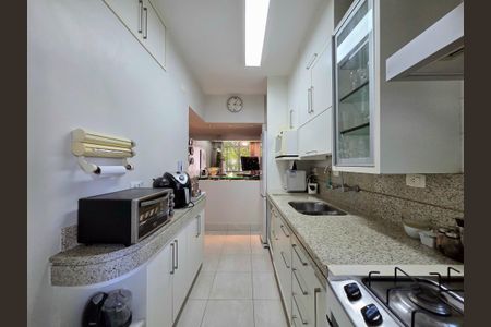 Apartamento à venda com 80m², 2 quartos e 1 vaga Apartamento à venda com 80m², 2 quartos e 1 vagaCozinha