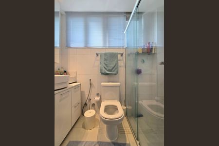 Apartamento à venda com 80m², 2 quartos e 1 vaga Apartamento à venda com 80m², 2 quartos e 1 vagaBanheiro da Suíte