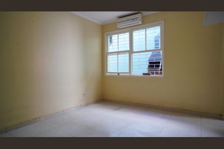 Sala  de apartamento para alugar com 3 quartos, 79m² em Partenon, Porto Alegre
