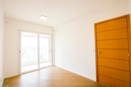 Sala de apartamento à venda com 2 quartos, 67m² em Vila Gilda, Santo André