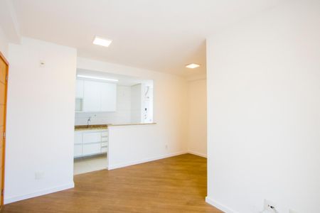 Sala de apartamento à venda com 2 quartos, 67m² em Vila Gilda, Santo André