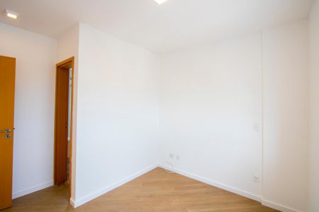 Apartamento à venda com 67m², 2 quartos e 2 vagas Apartamento à venda com 67m², 2 quartos e 2 vagasQuarto 1 - Suíte