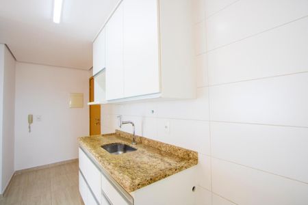 Apartamento à venda com 67m², 2 quartos e 2 vagas Apartamento à venda com 67m², 2 quartos e 2 vagasCozinha