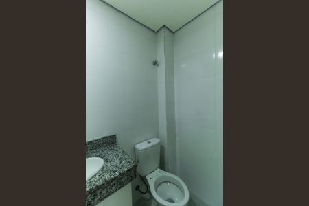 Banheiro de apartamento para alugar com 1 quarto, 30m² em Vila Prudente, São Paulo