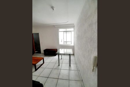 Sala de apartamento para alugar com 3 quartos, 66m² em Salgado Filho, Belo Horizonte