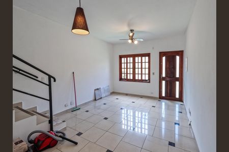 Sala de casa de condomínio à venda com 2 quartos, 70m² em Jardim Iris, São Paulo