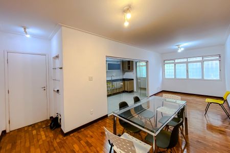 Apartamento à venda com 89m², 2 quartos e 1 vaga Apartamento à venda com 89m², 2 quartos e 1 vagaSala