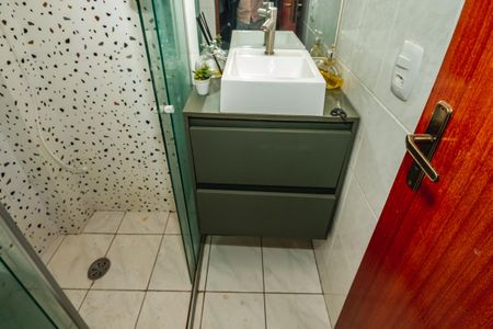 Apartamento para alugar com 66m², 2 quartos e 1 vagaBanheiro Social