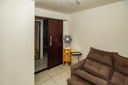Apartamento para alugar com 66m², 2 quartos e 1 vagaSala