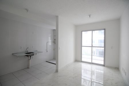 Sala de apartamento para alugar com 2 quartos, 48m² em Anil, Rio de Janeiro
