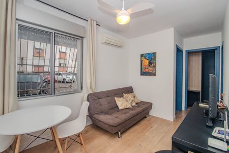 Apartamento para alugar com 2 quartos, 50m² em São Sebastião, Porto Alegre