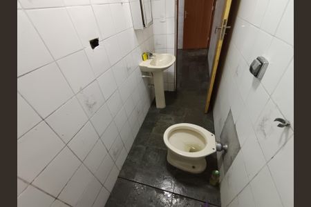 Apartamento para alugar com 48m², 3 quartos e sem vagaBanheiro