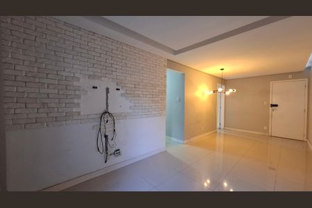 Sala de apartamento à venda com 3 quartos, 63m² em Jardim Utinga, Santo André