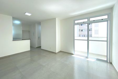 Sala de apartamento para alugar com 2 quartos, 54m² em Buritis, Belo Horizonte