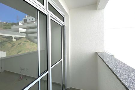 Varanda da Sala de apartamento para alugar com 2 quartos, 53m² em Buritis, Belo Horizonte