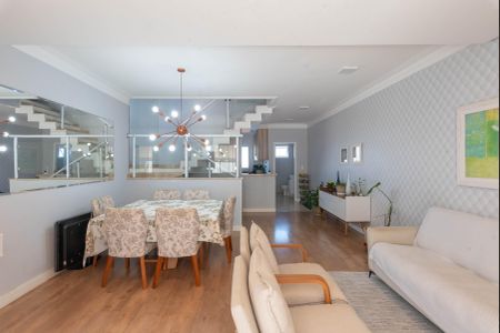 Sala de casa à venda com 3 quartos, 180m² em Parque Jambeiro, Campinas