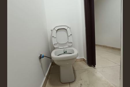 Studio para alugar com 36m², 1 quarto e sem vaga Studio para alugar com 36m², 1 quarto e sem vagaBanheiro