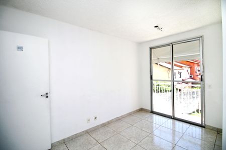Sala de apartamento para alugar com 2 quartos, 45m² em Pavuna, Nilópolis