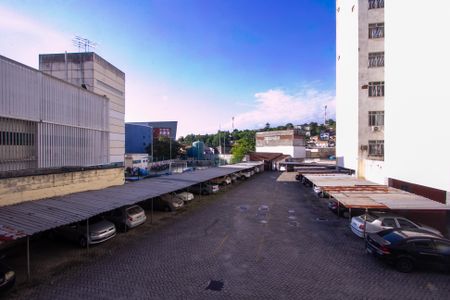 Vista da Sala de apartamento para alugar com 2 quartos, 50m² em Estrela do Norte, São Caetano do Sul