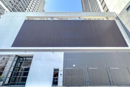 Apartamento à venda com 75m², 2 quartos e 1 vagaFachada - Plaquinha