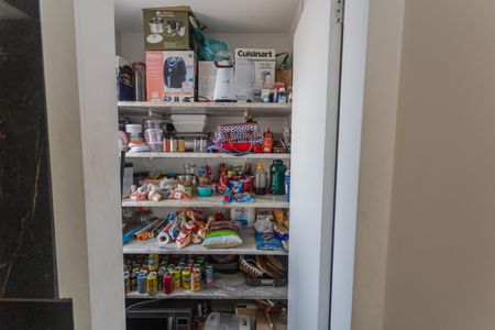 Apartamento para alugar com 160m², 3 quartos e 2 vagasDespensa da Cozinha