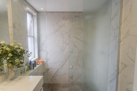 Apartamento para alugar com 160m², 3 quartos e 2 vagasBanheiro Social