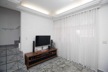 Sala Casa 1 de casa à venda com 5 quartos, 210m² em Parque Edu Chaves, São Paulo