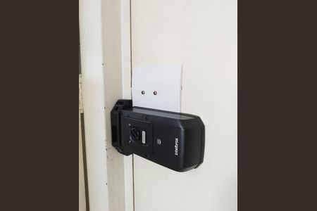 Fechadura Eletrônica  de apartamento para alugar com 2 quartos, 48m² em Sacoma, São Paulo