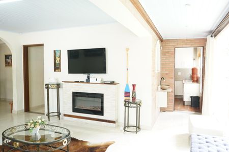 Sala de casa à venda com 4 quartos, 180m² em Vila Formosa, São Paulo