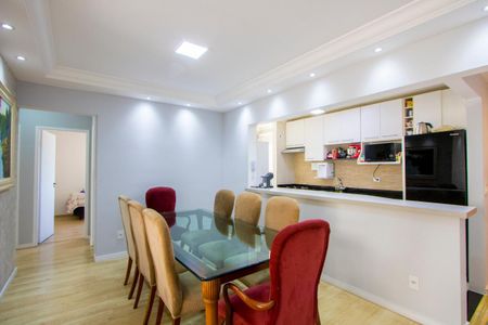 Sala de apartamento à venda com 3 quartos, 75m² em Vila Apiai, Santo André